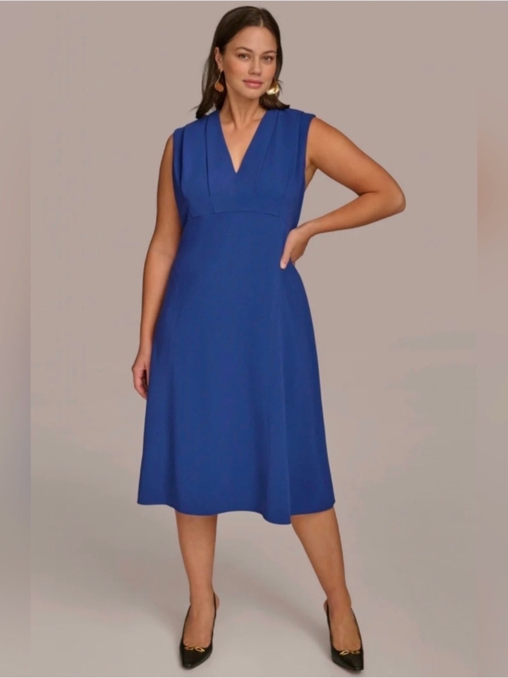 Royal Blue V-Neck Pleated Sleeveless Dress